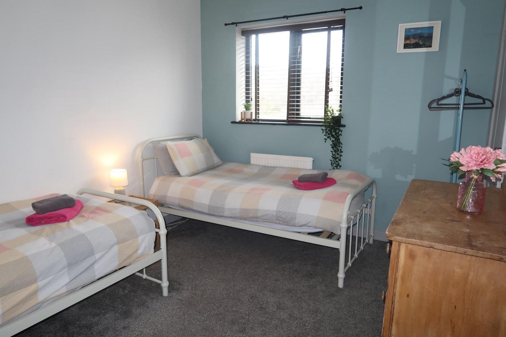 Snowdon Snug Villa ลานเบอริส ภายนอก รูปภาพ